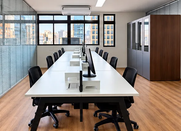 Salão de trabalho do escritório Viana & Trevisan Advogados